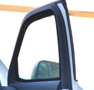 TLC-300 FRONT RIGHT DOOR GLASS